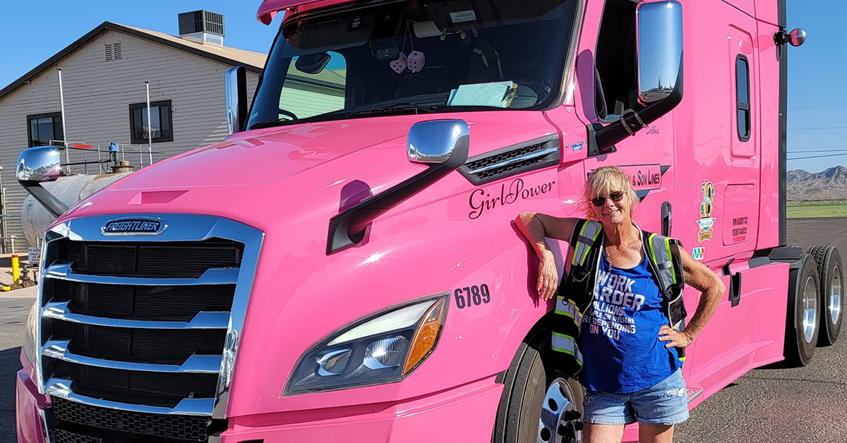 Top 5 Things That Happened in 2021 to Advance Gender Diversity in Trucking
